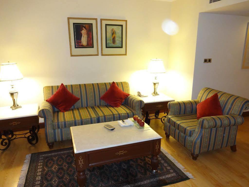 Welcomhotel By Itc Hotels, Cathedral Road, Chennai Exterior photo